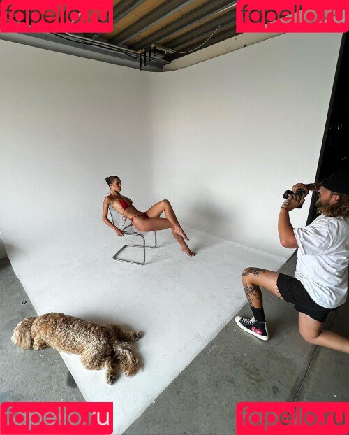 Emily Feld Onlyfans Photo Gallery 