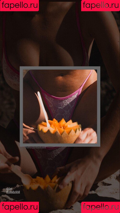 Emily Feld Onlyfans Photo Gallery 