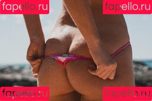 Emily Feld Onlyfans Photo Gallery 