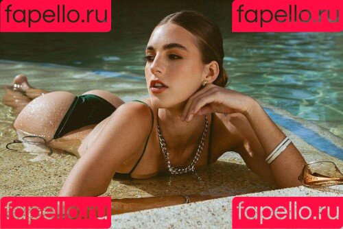 Emily Feld Onlyfans Photo Gallery 