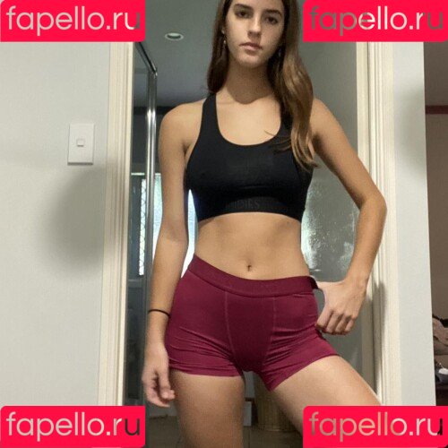 Emily Feld Onlyfans Photo Gallery 