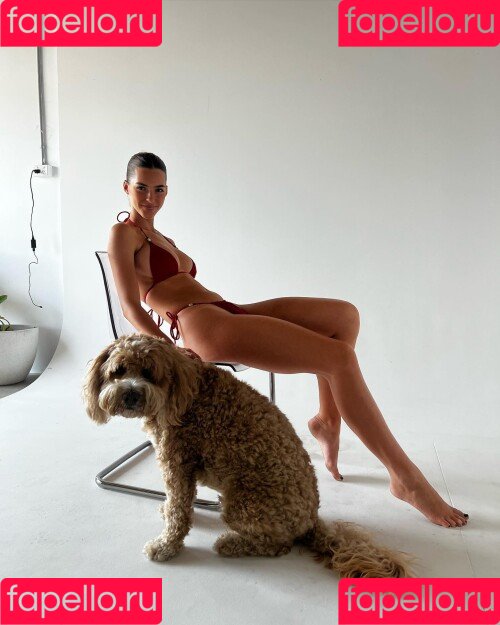 Emily Feld Onlyfans Photo Gallery 