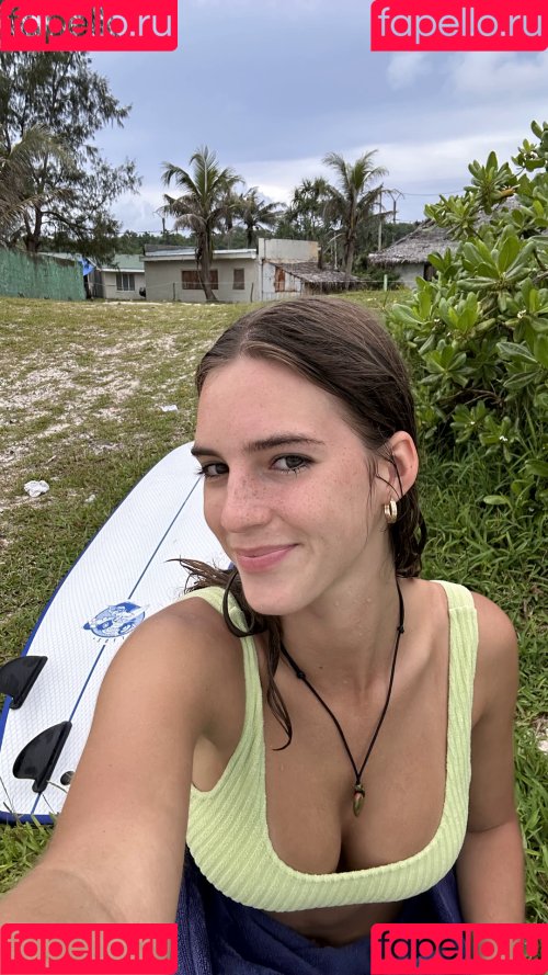 Emily Feld Onlyfans Photo Gallery 