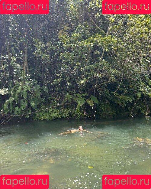 Emily Feld Onlyfans Photo Gallery 