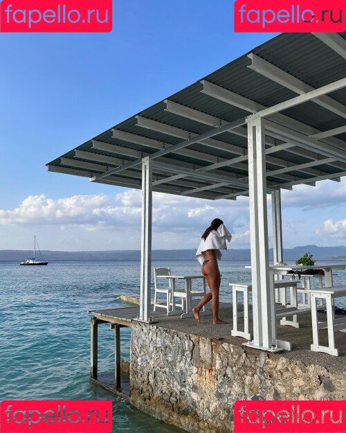 Emily Feld Onlyfans Photo Gallery 