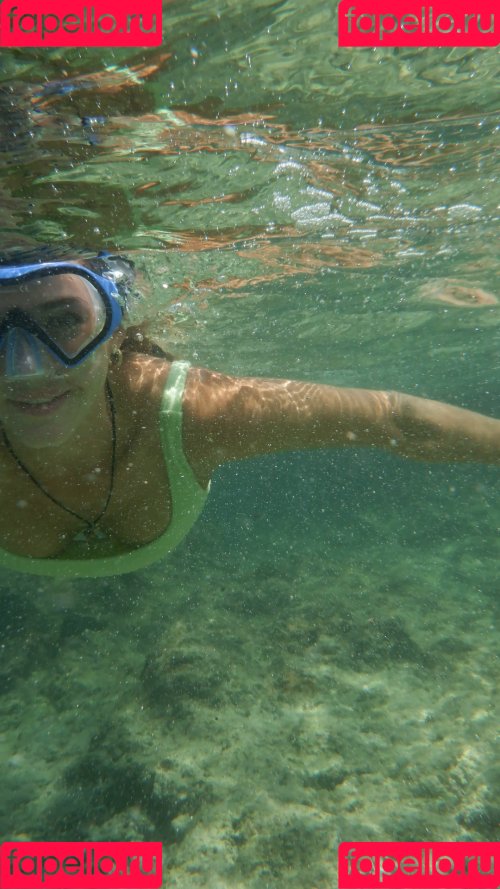 Emily Feld Onlyfans Photo Gallery 