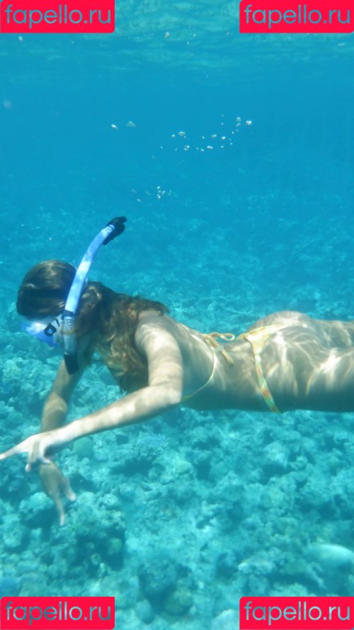 Emily Feld Onlyfans Photo Gallery 