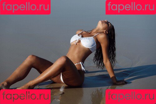 Emily Feld Onlyfans Photo Gallery 