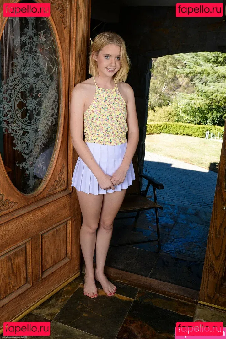 Chole Cherry Onlyfans Photo Gallery 