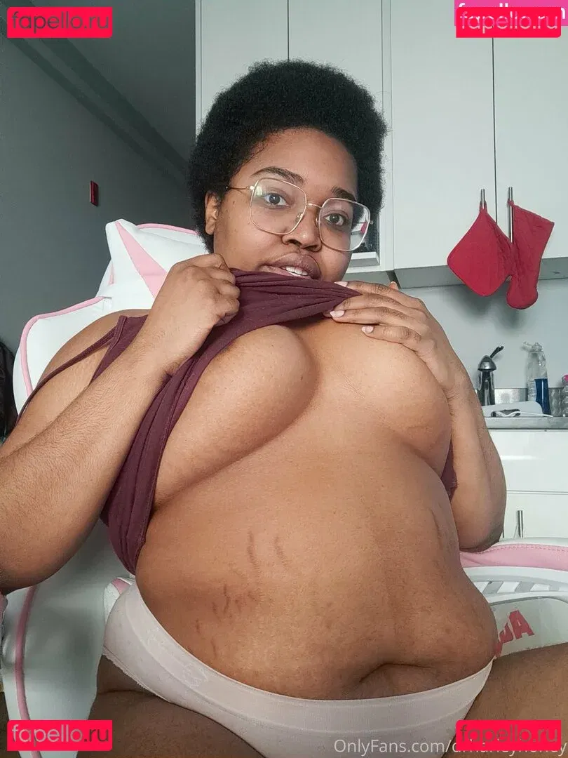 drharleyhoney Onlyfans Photo Gallery 