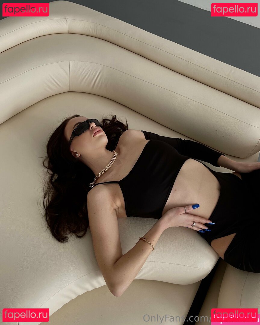 yourlily69 Onlyfans Photo Gallery 