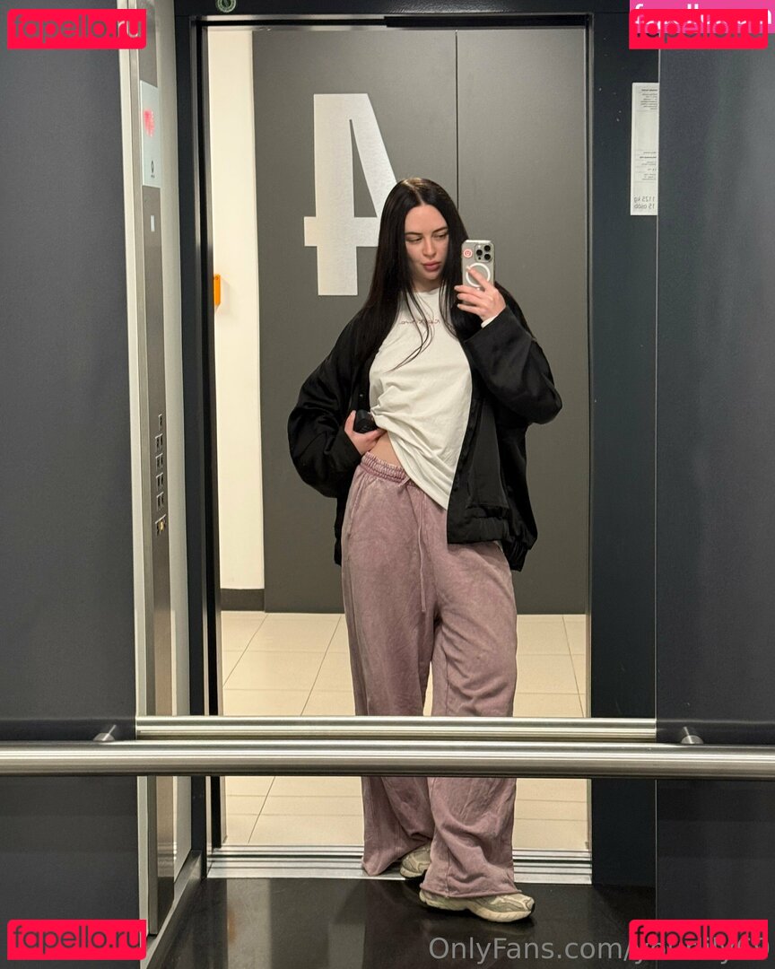 yourlily69 Onlyfans Photo Gallery 