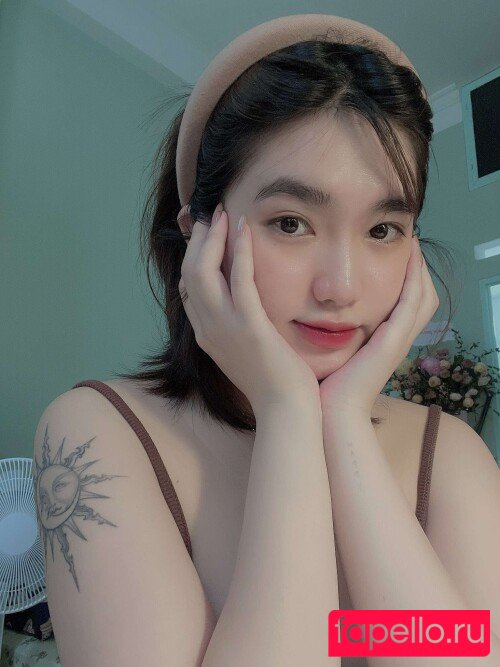 Ununneee Nude Onlyfans Photo 13