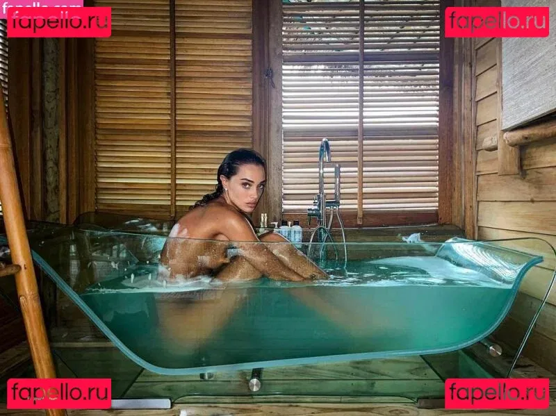 Eden Fines Onlyfans Photo Gallery 