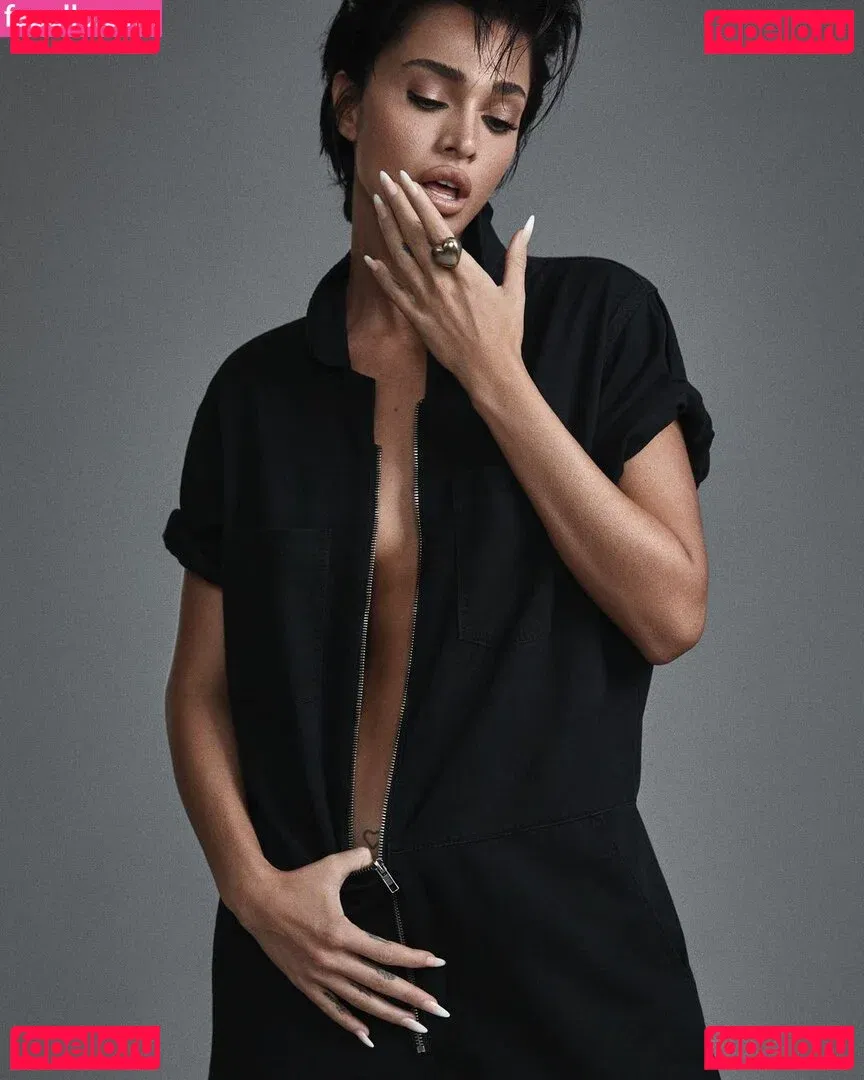 Eden Fines Onlyfans Photo Gallery 