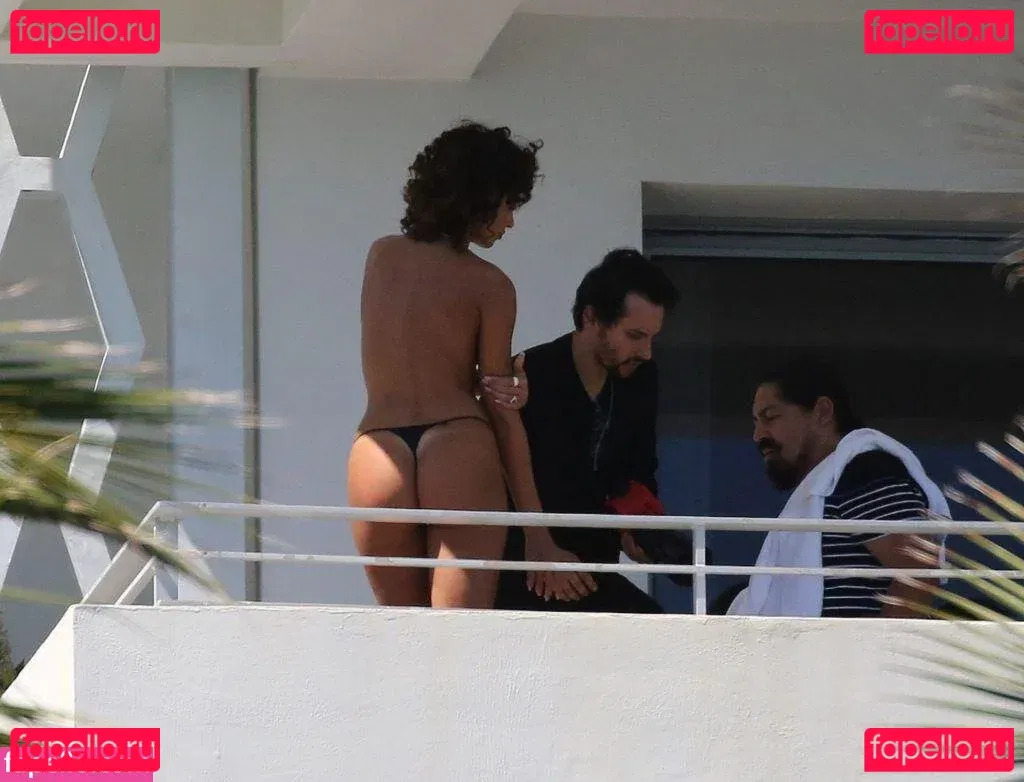 Eden Fines Onlyfans Photo Gallery 