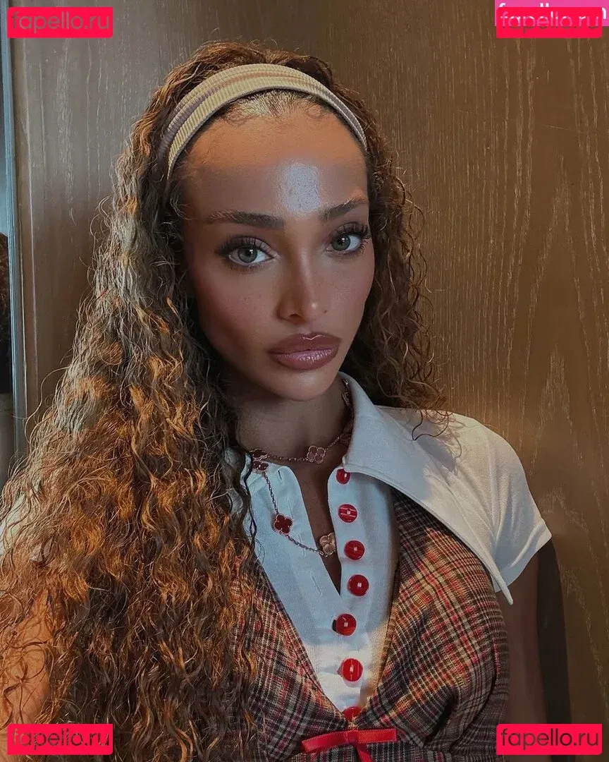 Eden Fines Onlyfans Photo Gallery 