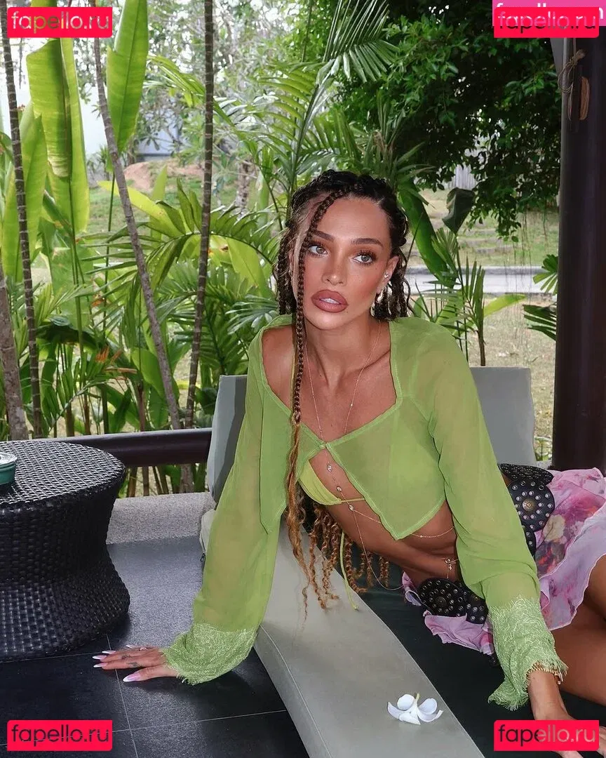 Eden Fines Onlyfans Photo Gallery 