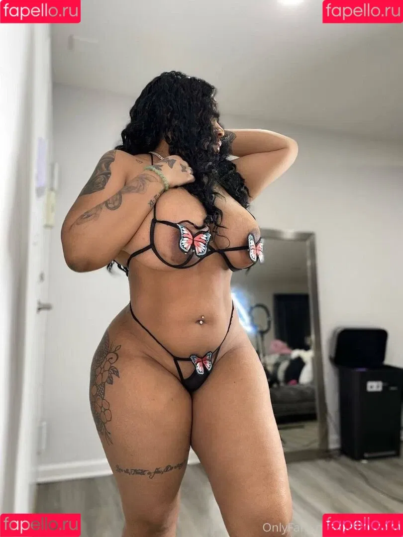french.kiss Onlyfans Photo Gallery 
