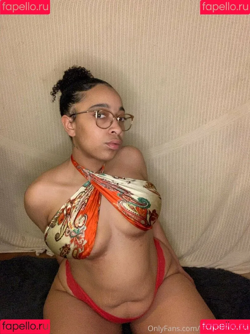 french.kiss Onlyfans Photo Gallery 