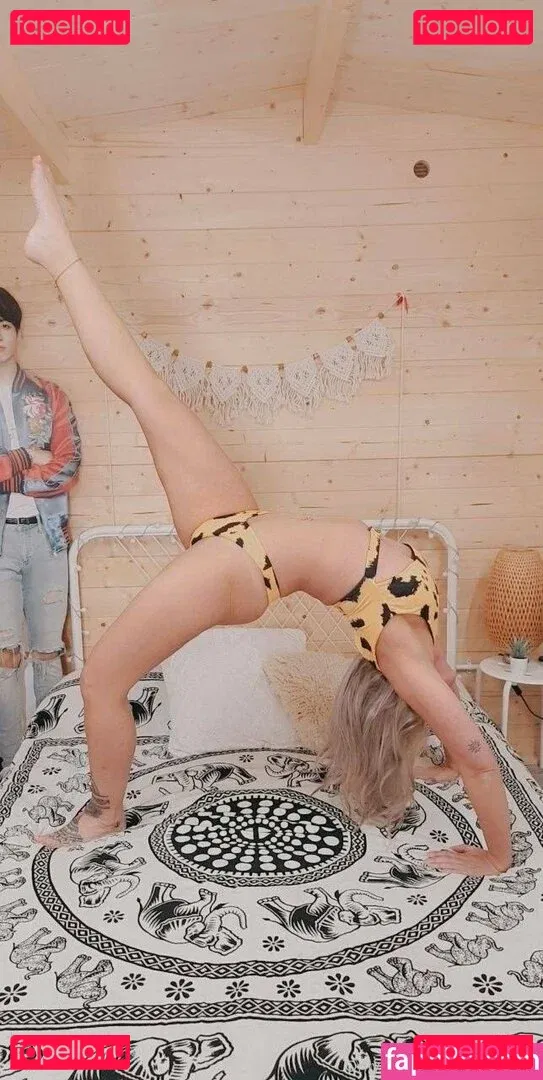 french.kiss Onlyfans Photo Gallery 