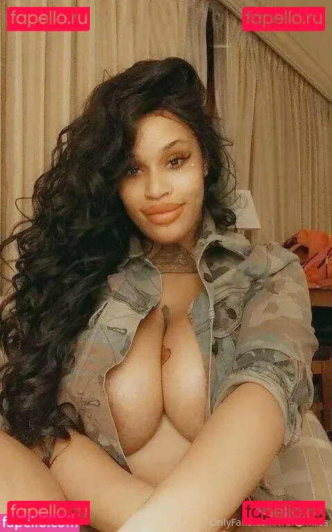 french.kiss Onlyfans Photo Gallery 