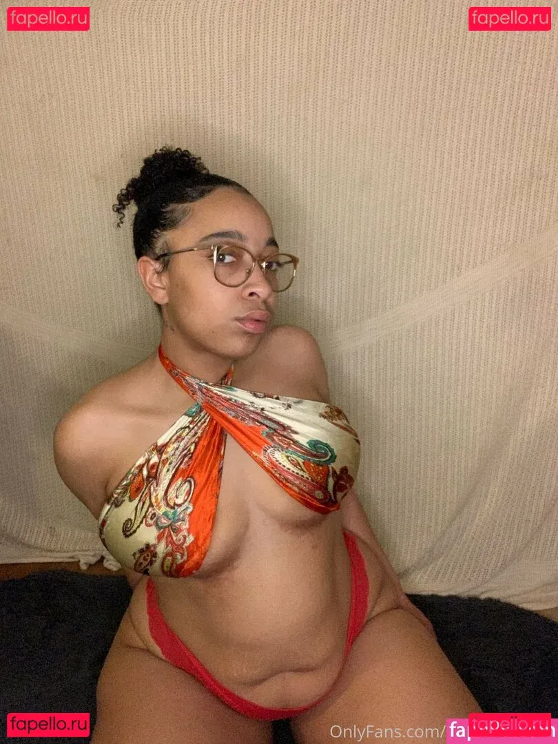 french.kiss Onlyfans Photo Gallery 