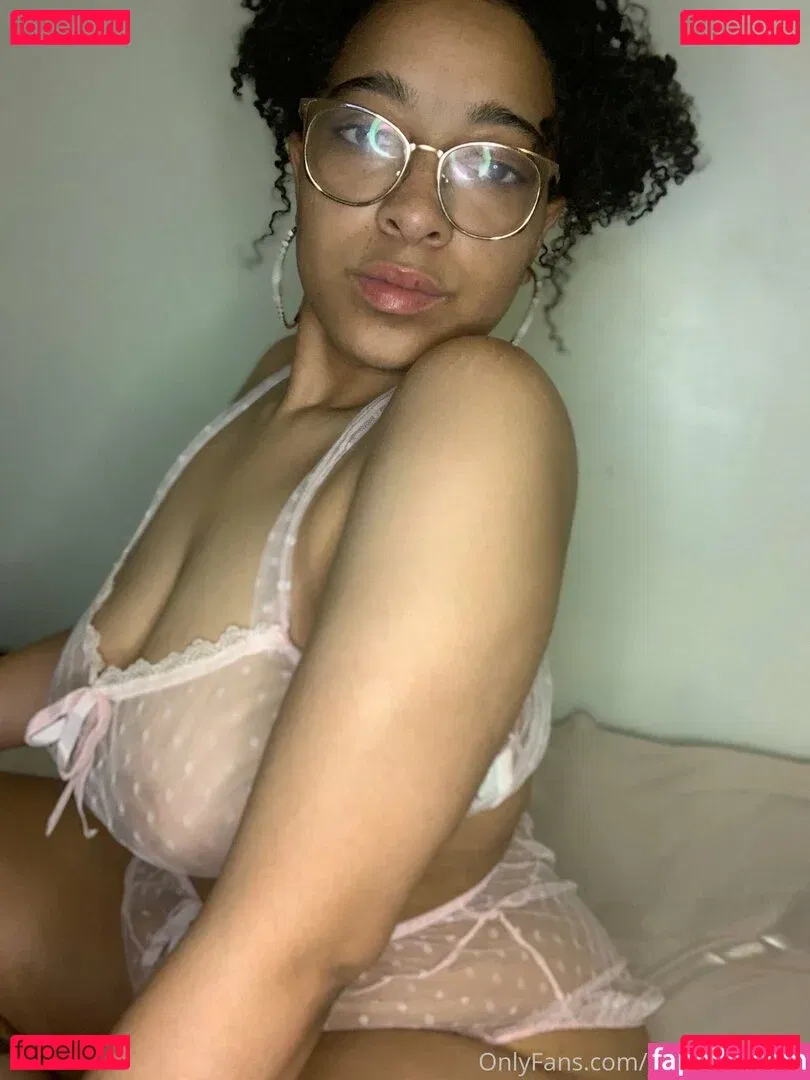 french.kiss Onlyfans Photo Gallery 