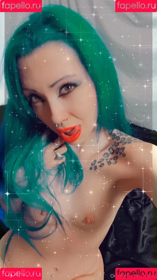 xomel Onlyfans Photo Gallery 