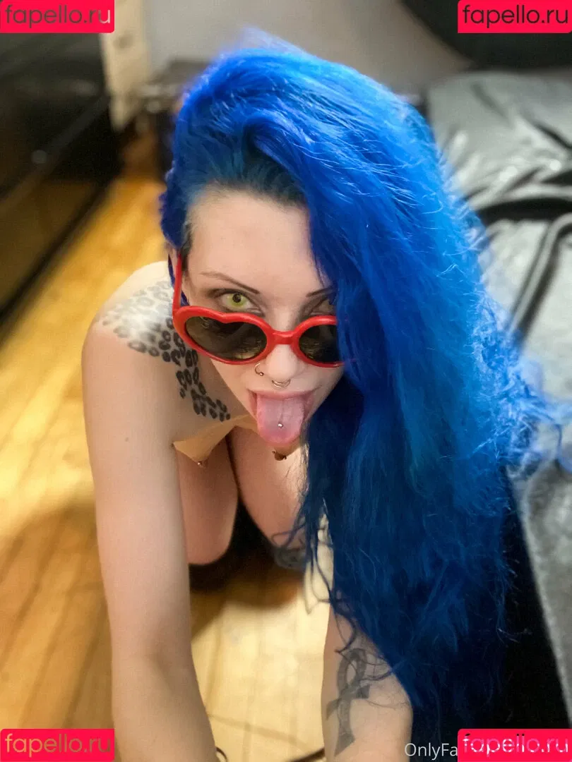xomel Onlyfans Photo Gallery 