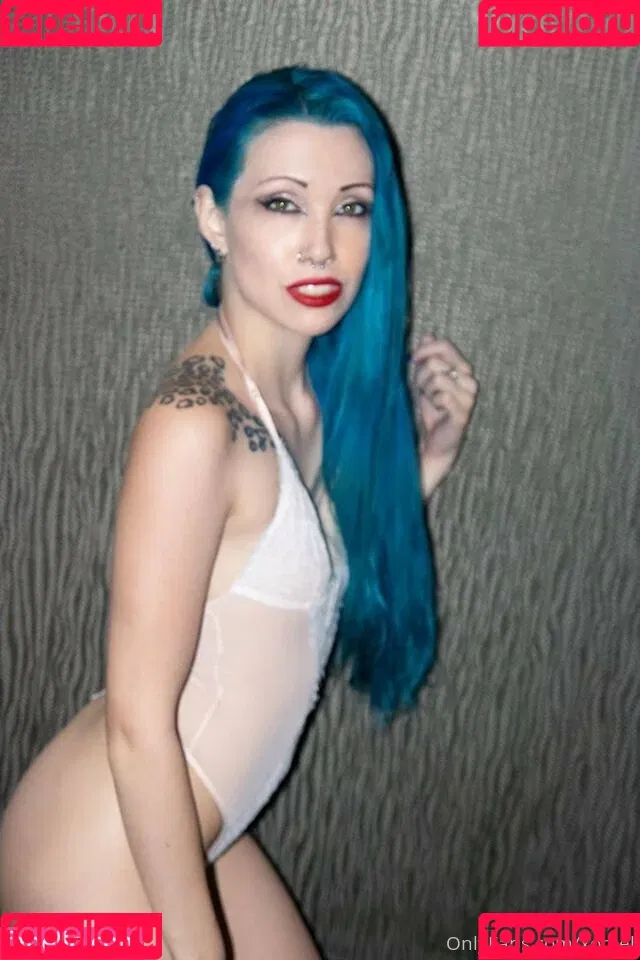 xomel Onlyfans Photo Gallery 
