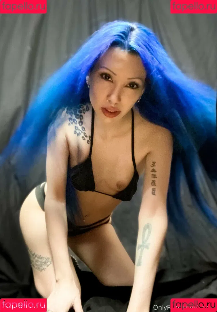 xomel Onlyfans Photo Gallery 