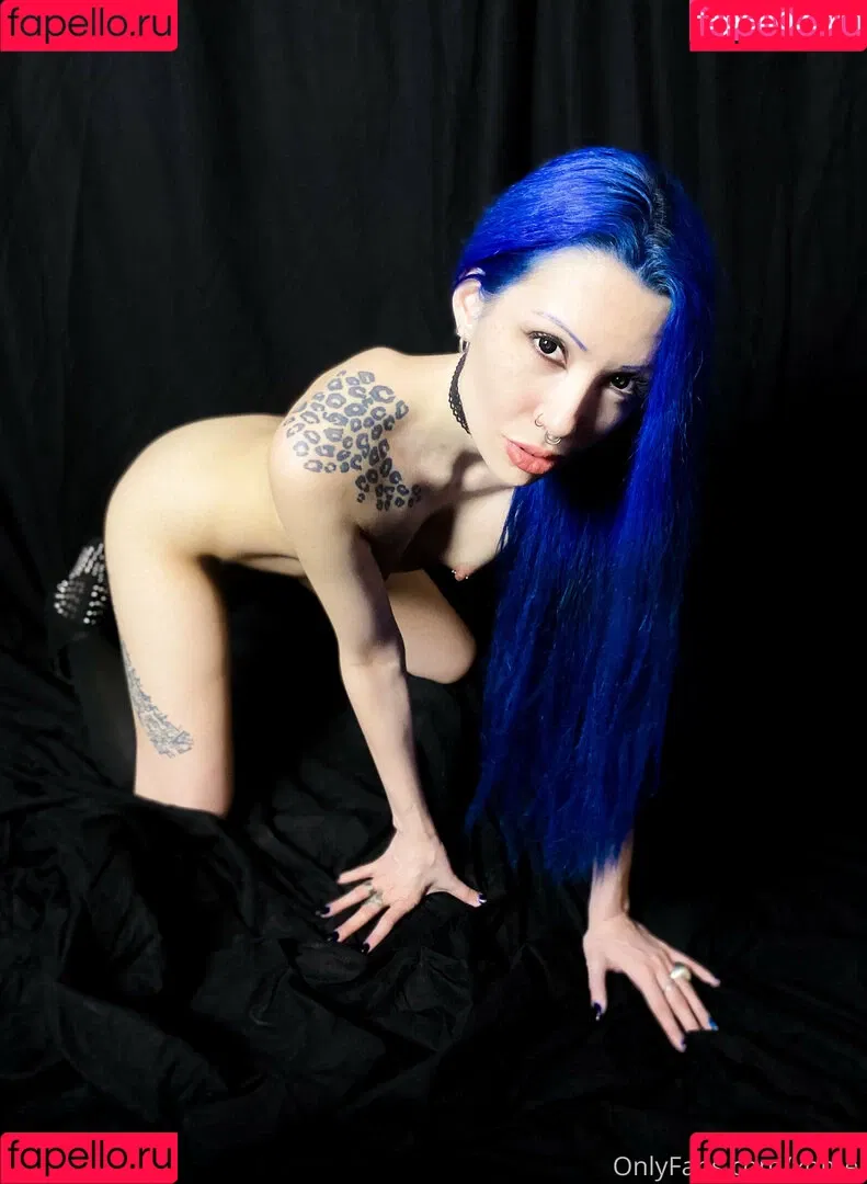 xomel Onlyfans Photo Gallery 