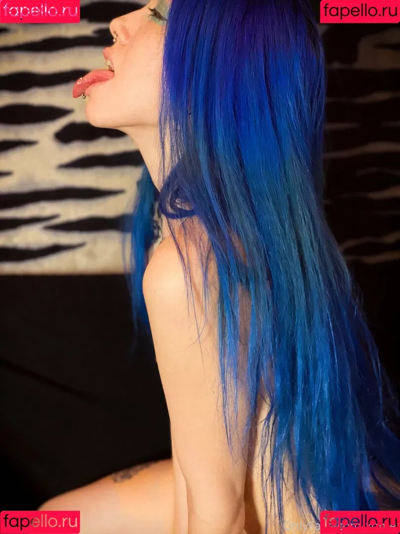 xomel Onlyfans Photo Gallery 