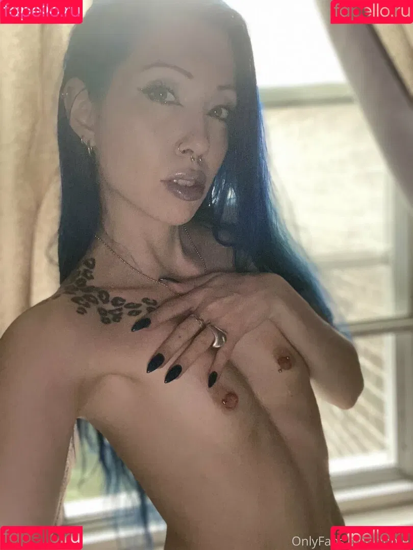 xomel Onlyfans Photo Gallery 