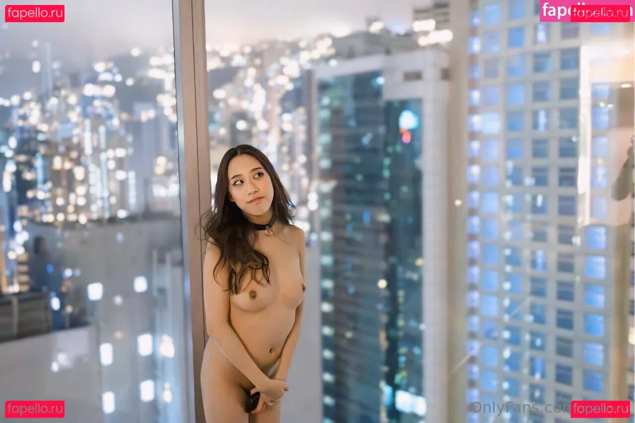 xomel Onlyfans Photo Gallery 