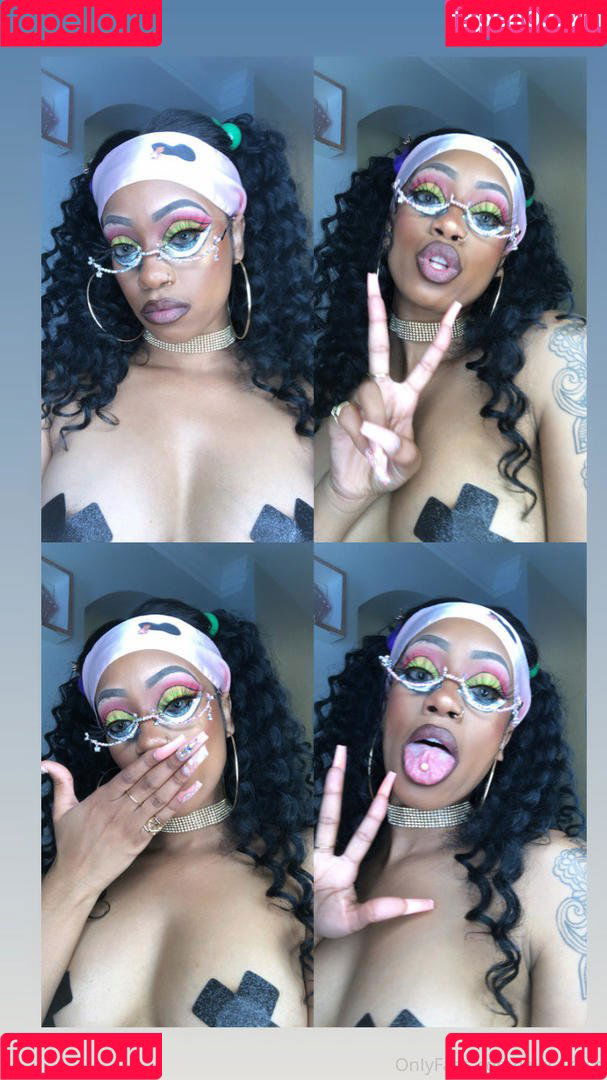 Lala Cakes Onlyfans Photo Gallery 