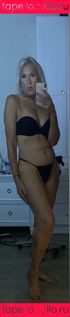 suzieandhannah Onlyfans Photo Gallery 