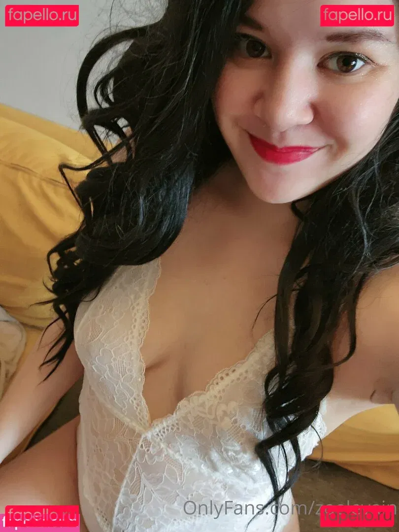 zoelevain Onlyfans Photo Gallery 