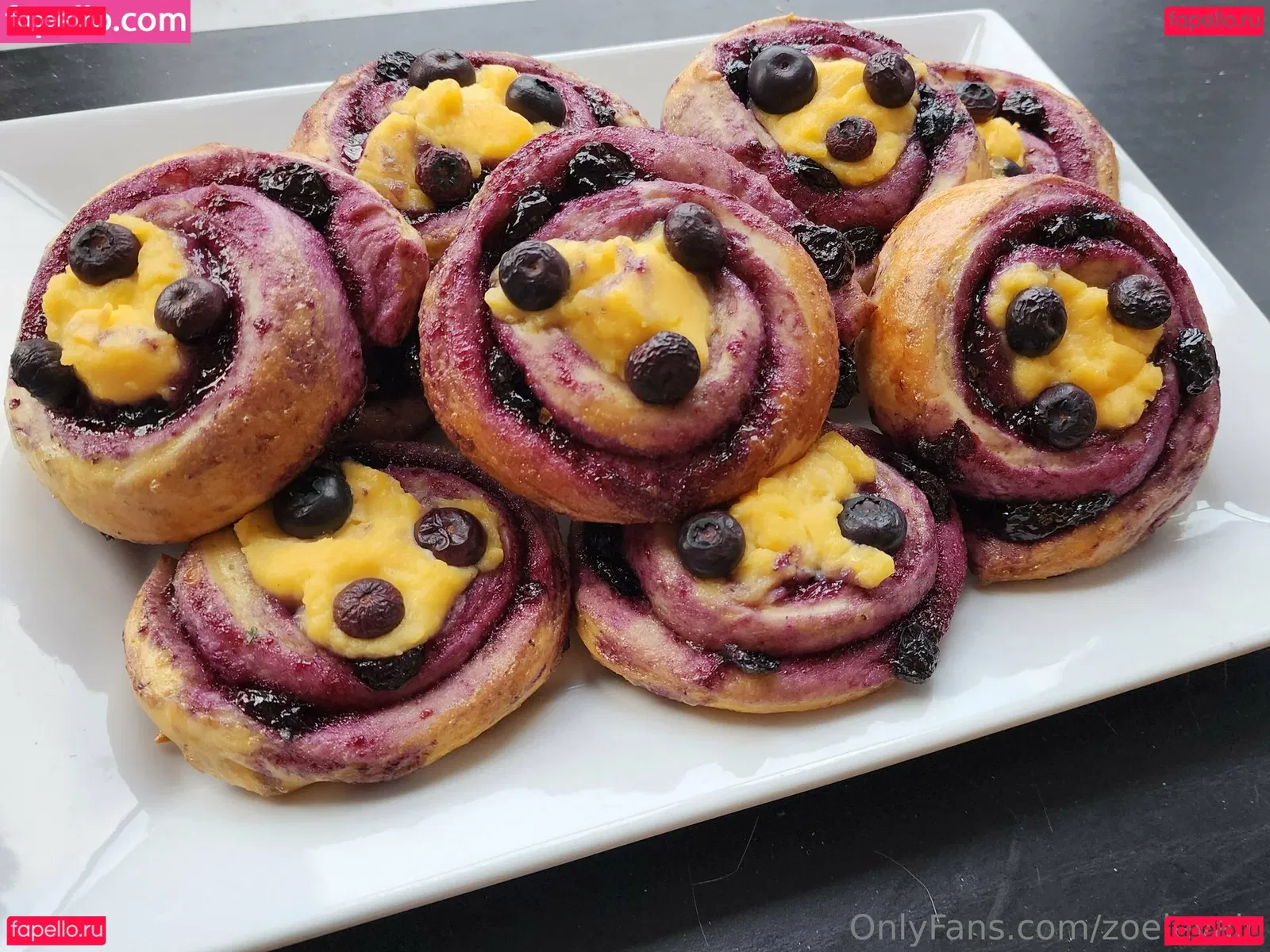 zoelevain Onlyfans Photo Gallery 