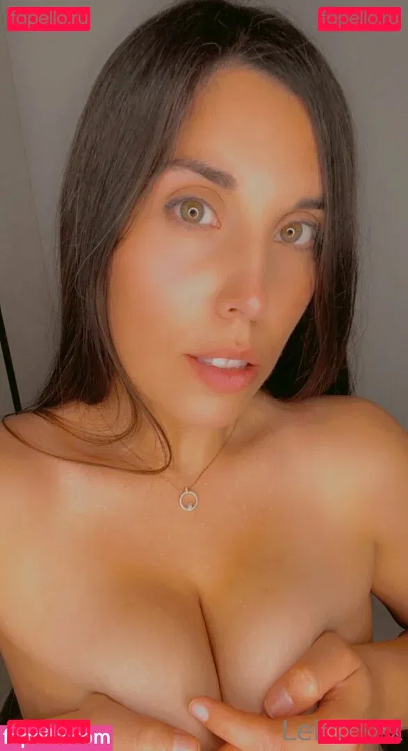 Leina Sex Onlyfans Photo Gallery 