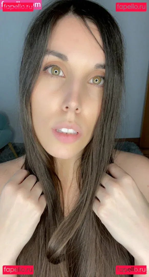 Leina Sex Onlyfans Photo Gallery 