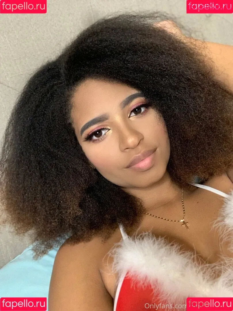 annathegem Onlyfans Photo Gallery 