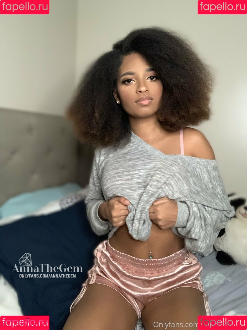 annathegem Onlyfans Photo Gallery 