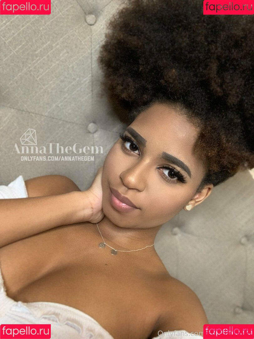 annathegem Onlyfans Photo Gallery 