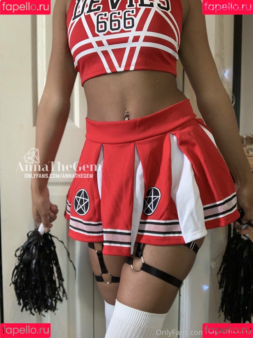 annathegem Onlyfans Photo Gallery 