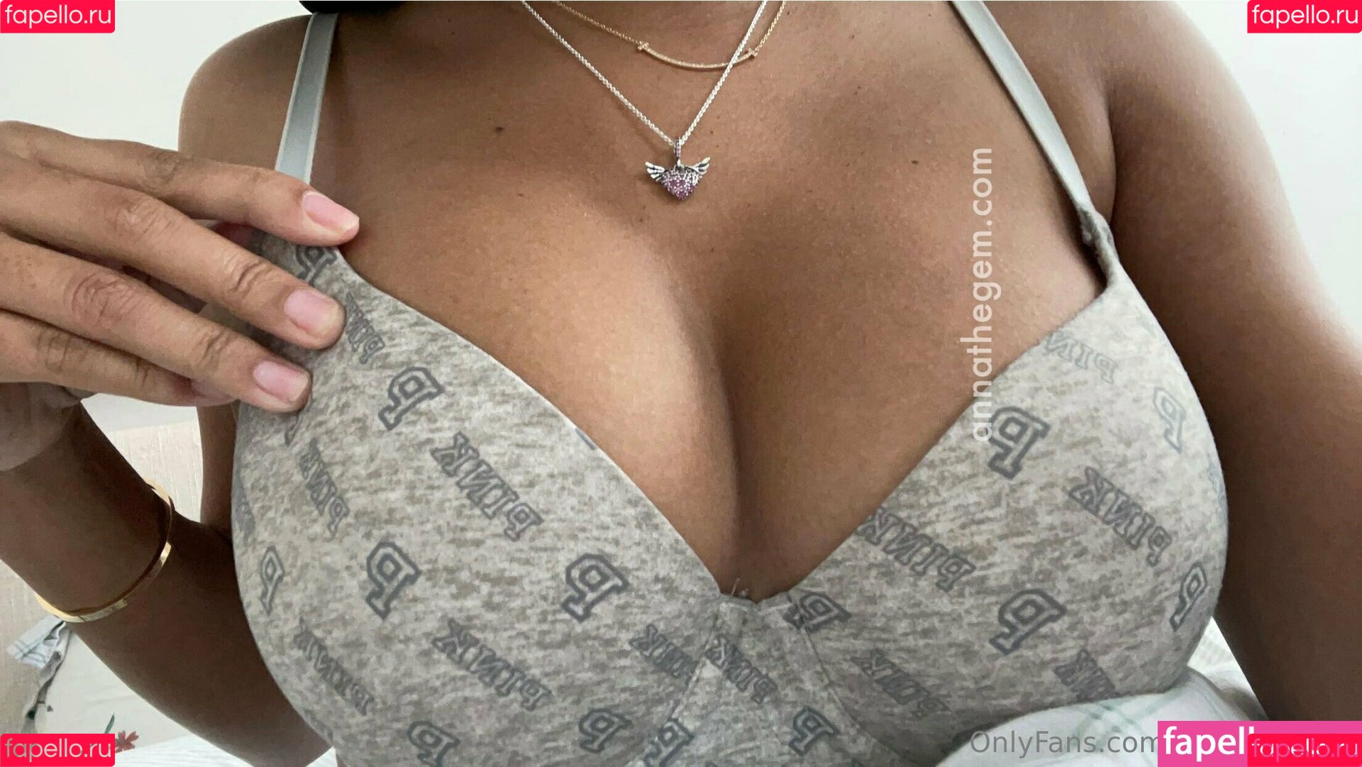 annathegem Onlyfans Photo Gallery 