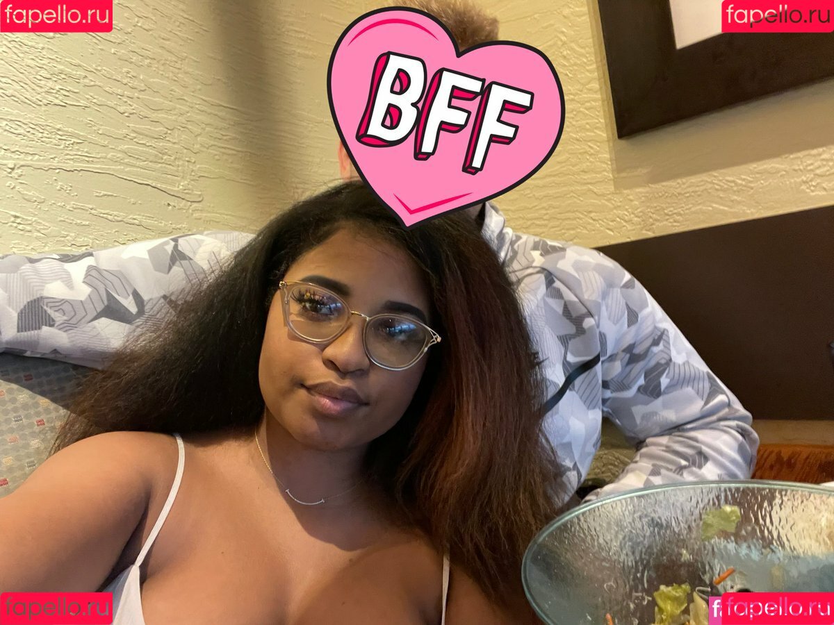 annathegem Onlyfans Photo Gallery 