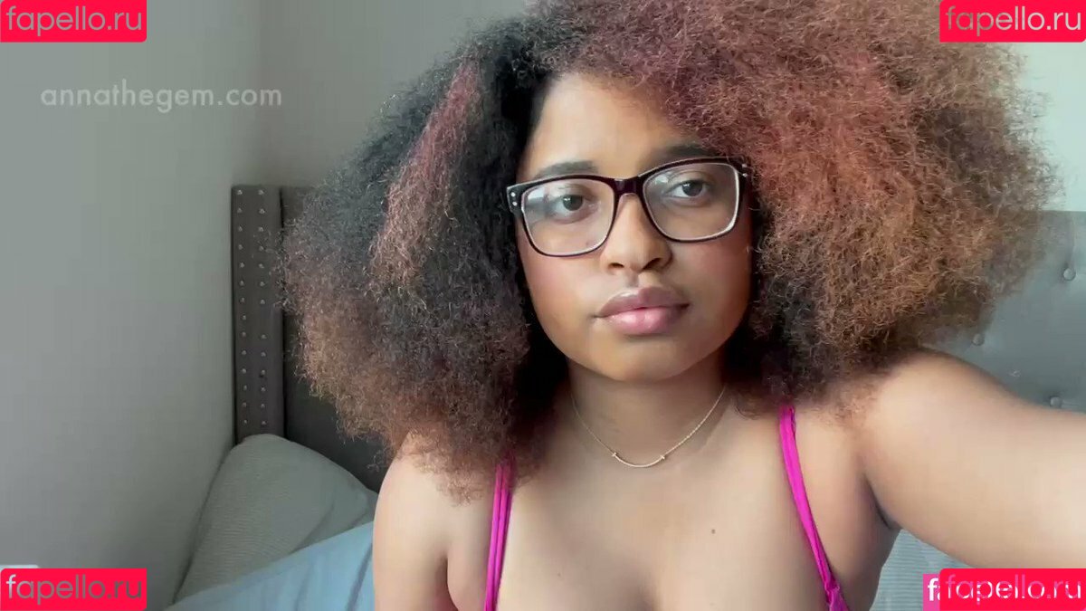 annathegem Onlyfans Photo Gallery 