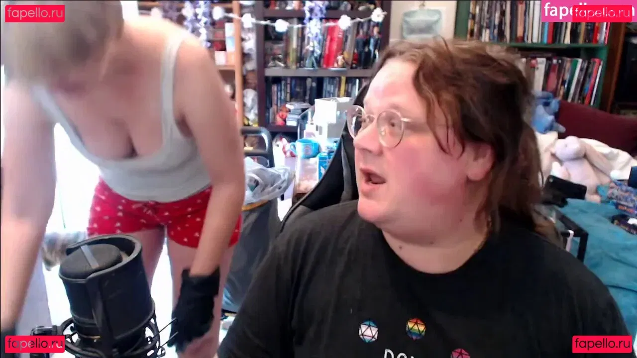 Avalon Zuercher Onlyfans Photo Gallery 